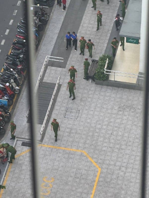Vietnam Affairs|Reported Police Spot-Checks in Ho Chi Minh City Residential Area