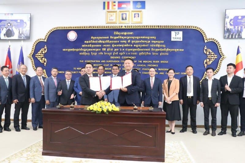 Cambodia Affairs|Phnom Penh Signs Contracts for New Mekong Bridge Linking Koh Norea and Arey Ksat