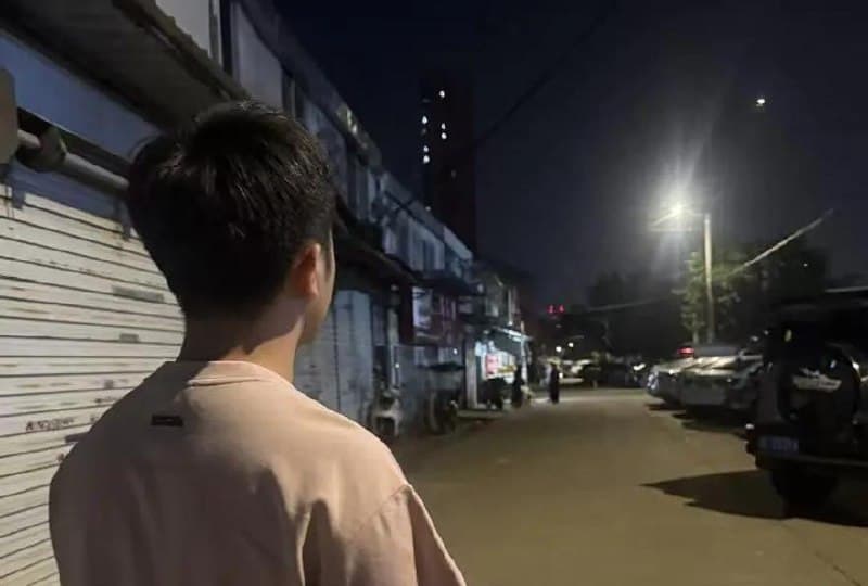 China Affairs|Man Serving Seven-Year Sentence Finds Over 500,000 Yuan Gone From His Accounts, Portion Linked to Police Officer's Account