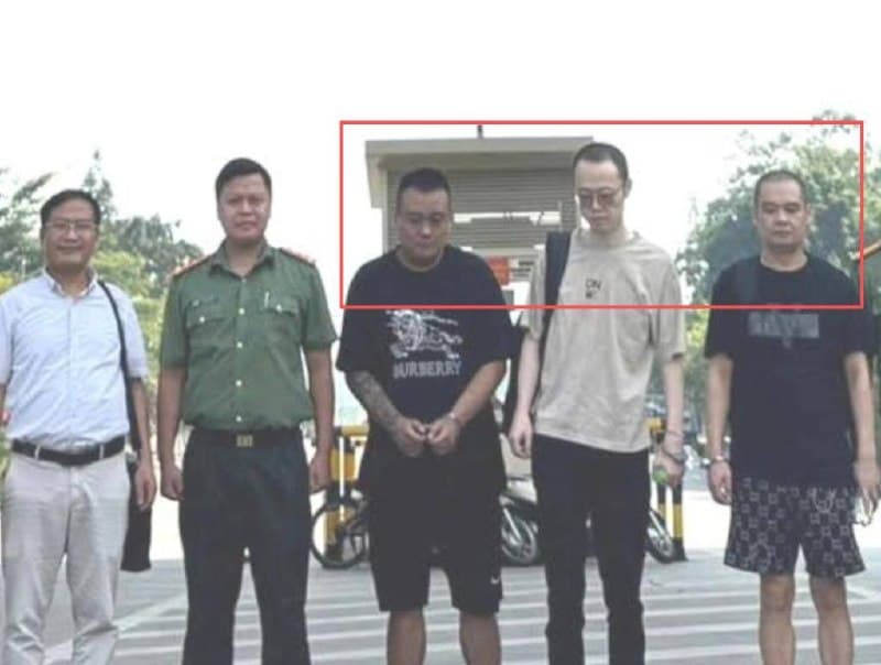 Vietnam Affairs|Three Chinese Fugitives Arrested Over Illegal Stay Handed Over to China