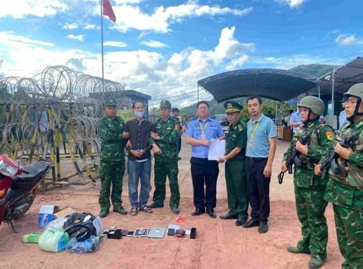 Vietnam Affairs|40-Year-Old Chinese Fugitive Caught Before Dawn Near Laos Border