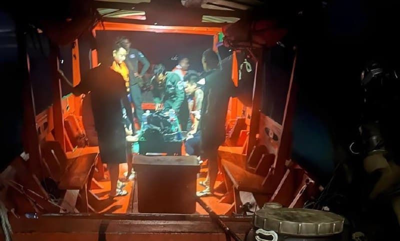 Cambodia Affairs|Heading Out to Sea in Sihanoukville? Coast Guard Inspecting IDs Onboard