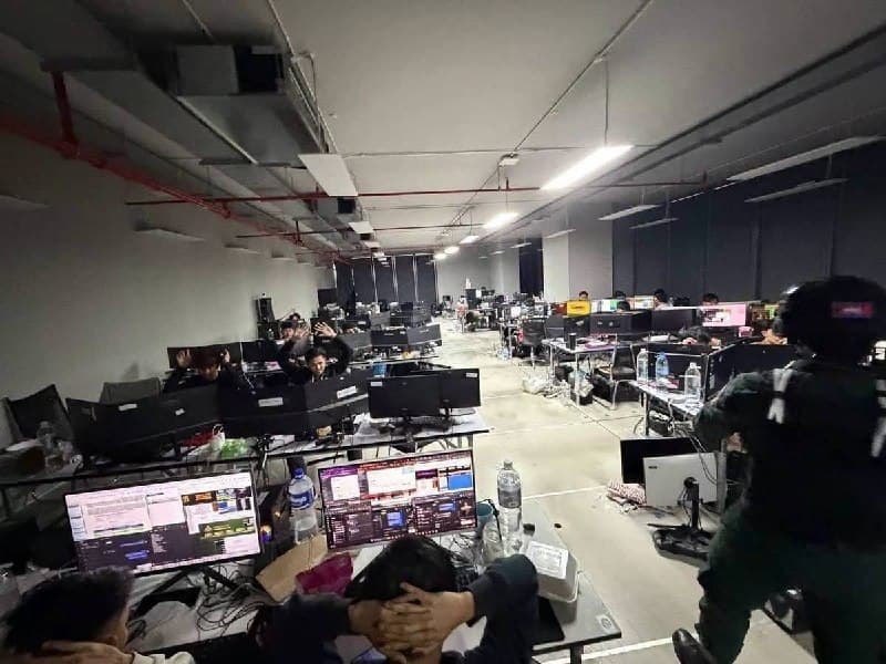 Cambodia Affairs|587 Detained in Poipet 30-Story Building Raid, Officials Clarify Target Was Online Gambling, Not Scams
