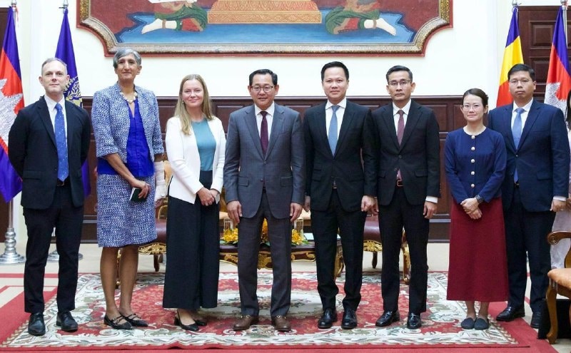 រូបភាព 2 · កម្ពុជា