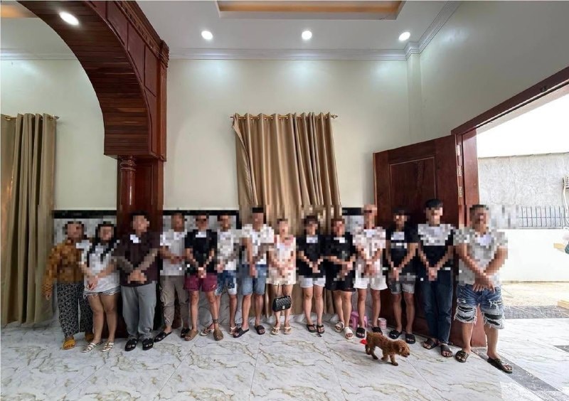 រូបភាព 2 · វៀតណាម