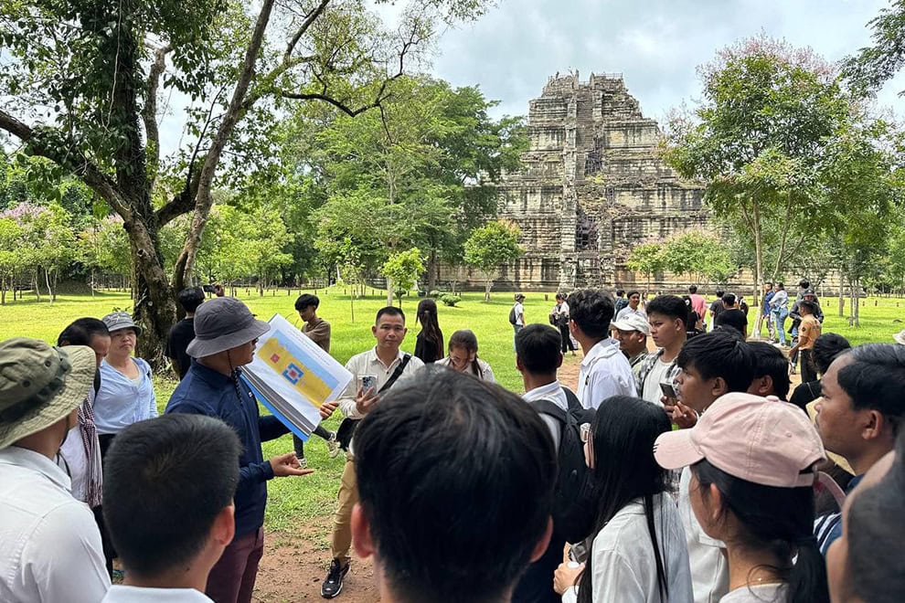 រូបភាព 1 · ថៃ